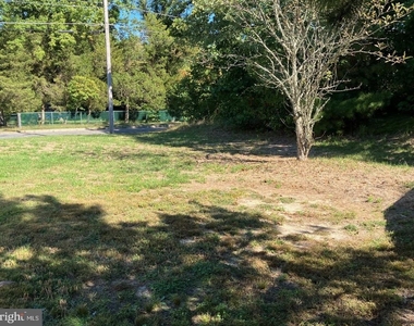 1 Scammell Drive - Photo Thumbnail 16