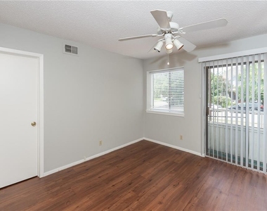 3115 Helms St - Photo Thumbnail 7