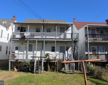 133 Ray Street - Photo Thumbnail 9