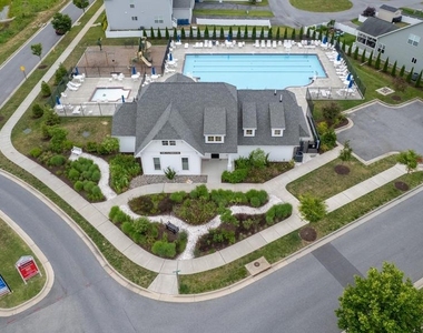 102 Sophie Lane - Photo Thumbnail 33