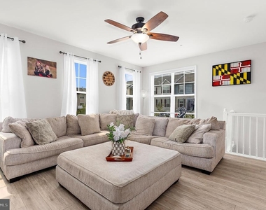 102 Sophie Lane - Photo Thumbnail 6