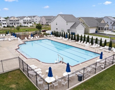 102 Sophie Lane - Photo Thumbnail 41