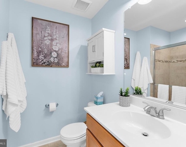 102 Sophie Lane - Photo Thumbnail 24