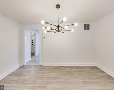 1436 Potomac Heights Drive - Photo Thumbnail 6