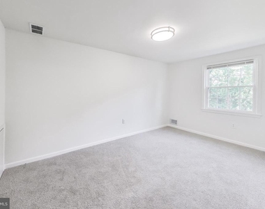 1436 Potomac Heights Drive - Photo Thumbnail 16