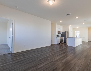 141 Rubrum Rd - Photo Thumbnail 11