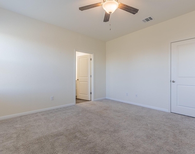 141 Rubrum Rd - Photo Thumbnail 21