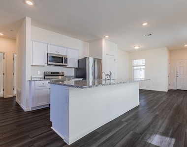 141 Rubrum Rd - Photo Thumbnail 7