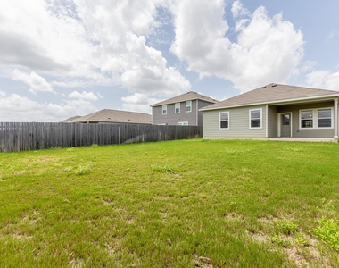 141 Rubrum Rd - Photo Thumbnail 27