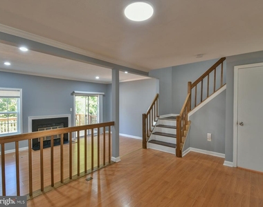 15030 Laureland Place - Photo Thumbnail 14