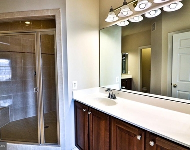 631 Kingfisher Avenue - Photo Thumbnail 33