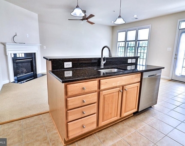 631 Kingfisher Avenue - Photo Thumbnail 17