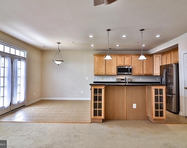631 Kingfisher Avenue - Photo Thumbnail 14
