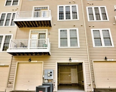 631 Kingfisher Avenue - Photo Thumbnail 44