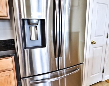 631 Kingfisher Avenue - Photo Thumbnail 21