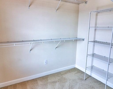 631 Kingfisher Avenue - Photo Thumbnail 31