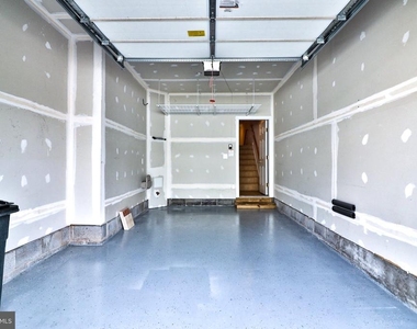 631 Kingfisher Avenue - Photo Thumbnail 45