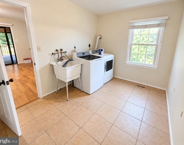 13205 Rippling Brook Drive - Photo Thumbnail 16