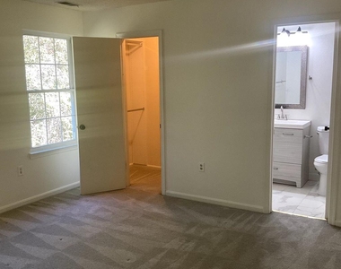 14764 Mcknew Road - Photo Thumbnail 12