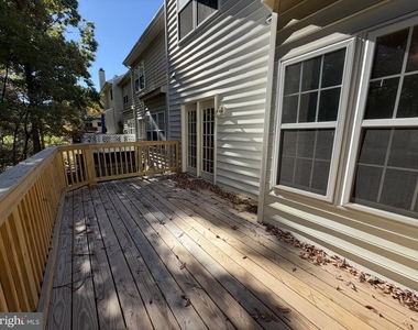 13628 Valley Oak Circle - Photo Thumbnail 15