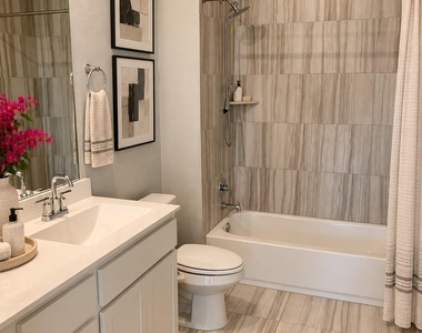 605 W South St - Photo Thumbnail 11