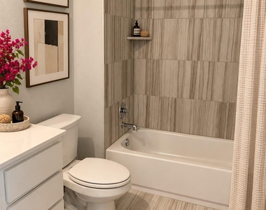 605 W South St - Photo Thumbnail 15