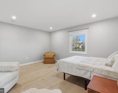 13805 Bonsal Lane - Photo Thumbnail 13