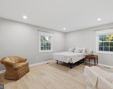 13805 Bonsal Lane - Photo Thumbnail 1