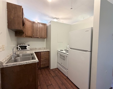 505 Pine Tree Loop - Photo Thumbnail 11