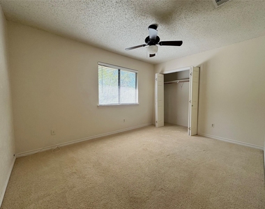 7311 Danwood Dr - Photo Thumbnail 19