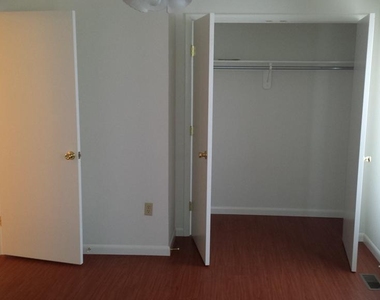 447 Heather Ridge Drive - Photo Thumbnail 6