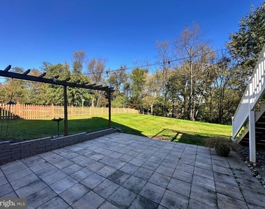 8322 Jordan Valley Way - Photo Thumbnail 27