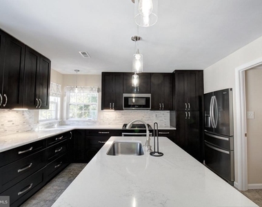8322 Jordan Valley Way - Photo Thumbnail 1