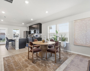 14505 Heartland Dr - Photo Thumbnail 1