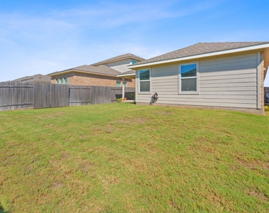 14505 Heartland Dr - Photo Thumbnail 26