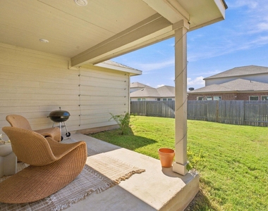 14505 Heartland Dr - Photo Thumbnail 24