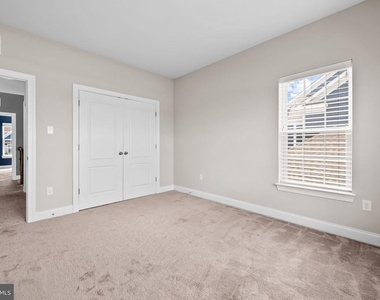 6408 Paddington Street - Photo Thumbnail 22