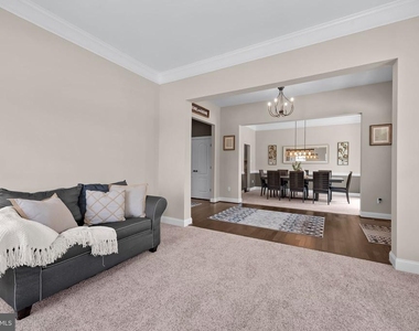 6408 Paddington Street - Photo Thumbnail 8