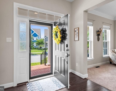 6408 Paddington Street - Photo Thumbnail 6