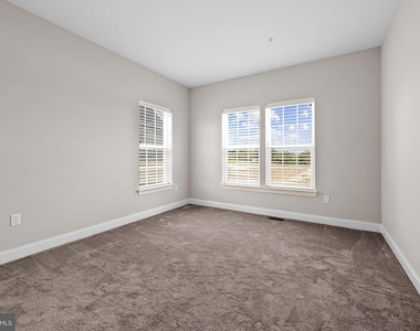 6408 Paddington Street - Photo Thumbnail 21
