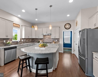 6408 Paddington Street - Photo Thumbnail 1