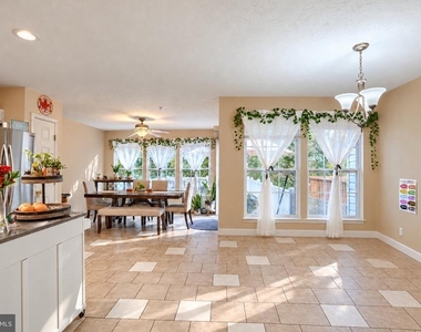 41 Blue Heron Court - Photo Thumbnail 4