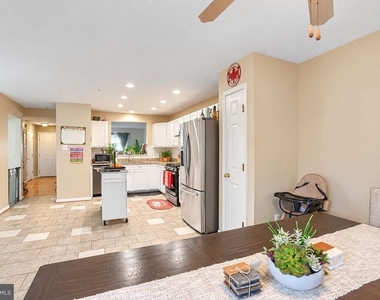 41 Blue Heron Court - Photo Thumbnail 8
