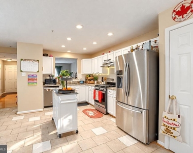 41 Blue Heron Court - Photo Thumbnail 5