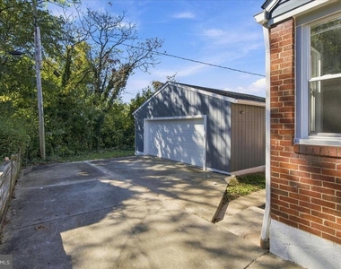 6303 Fieldvale Road - Photo Thumbnail 17