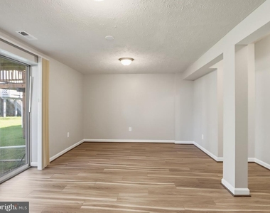 807 Joshua Tree Court - Photo Thumbnail 25