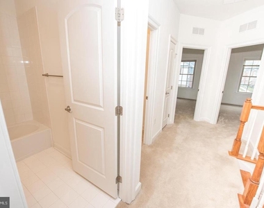2507 Rolling Forest Drive - Photo Thumbnail 25