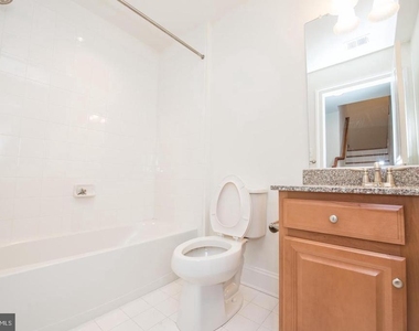 2507 Rolling Forest Drive - Photo Thumbnail 32