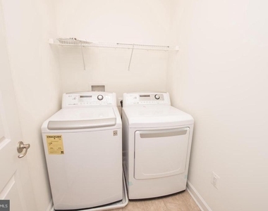 2507 Rolling Forest Drive - Photo Thumbnail 21