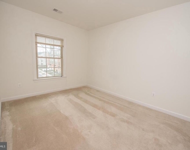 2507 Rolling Forest Drive - Photo Thumbnail 23